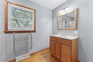 8271 Pheasant Ave NW, North Canton, OH 44720 - Photo 17