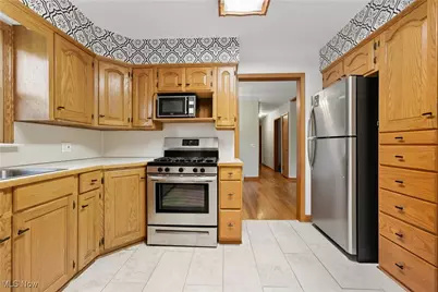 8271 Pheasant Avenue NW, North Canton, OH 44720 - Photo 23