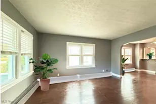 677 N State St, Painesville, OH 44077 - Photo 5