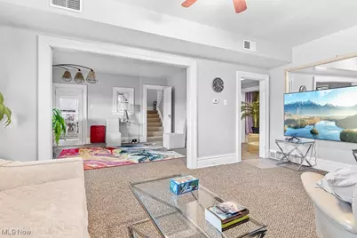 203 Glamorgan Street, Alliance, OH 44601 - Photo 25