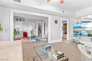 203 Glamorgan St, Alliance, OH 44601 - Photo 25