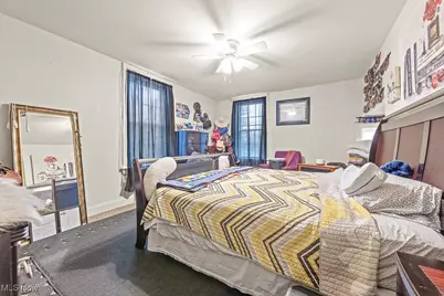 203 Glamorgan Street, Alliance, OH 44601 - Photo 7