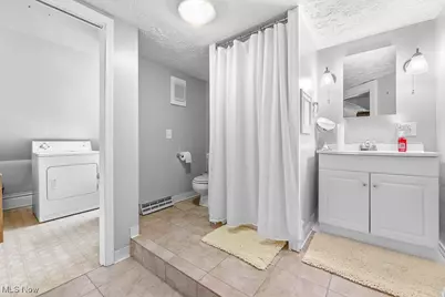 203 Glamorgan Street, Alliance, OH 44601 - Photo 27