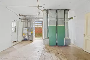 203 Glamorgan St, Alliance, OH 44601 - Photo 45