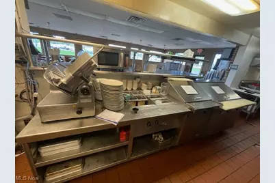 3020 Harrisburg Road NE, Canton, OH 44705 - Photo 17