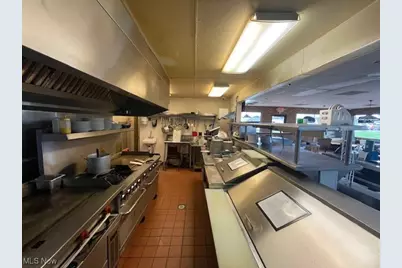 3020 Harrisburg Road NE, Canton, OH 44705 - Photo 13