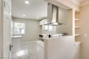 3811 E 177th St, Loveland, OH 44128 - Photo 9