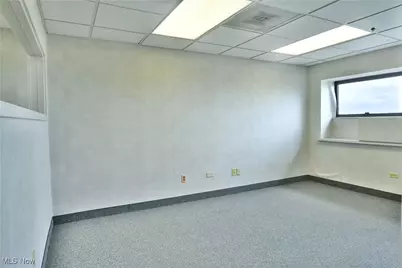 108 Main Avenue SW, Warren, OH 44481 - Photo 13