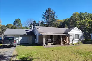 7002 Reed Rd, Conneaut, OH 44030 - Photo 3