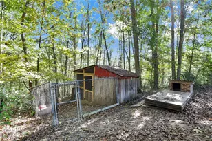 852 Wallace Rd, Little Hocking, OH 45742 - Photo 39