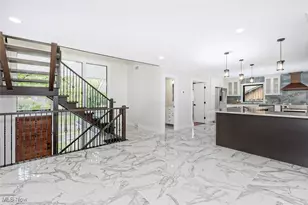 20601 Shelburne Rd, Huber Heights, OH 44122 - Photo 5