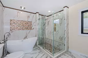 20601 Shelburne Rd, Huber Heights, OH 44122 - Photo 15