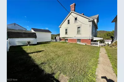 503 Riverside Drive Street, Sistersville, WV 26175 - Photo 5