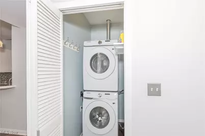 1004 Fairfield Avenue, Loveland, OH 44113 - Photo 15