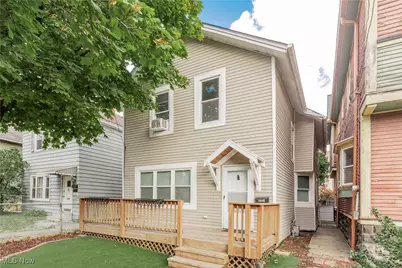 1004 Fairfield Avenue, Loveland, OH 44113 - Photo 1