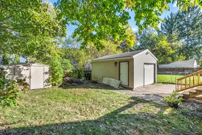 1167 Hilltop Drive, Akron, OH 44310 - Photo 45