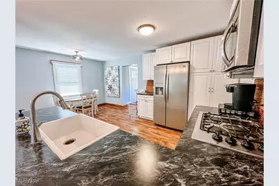 1377 Southeast Avenue, Tallmadge, OH 44278 - Photo 7