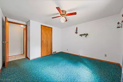 11960 Freshley Avenue, Alliance, OH 44601 - Photo 23