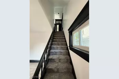 70 Wise Street, Akron, OH 44304 - Photo 11