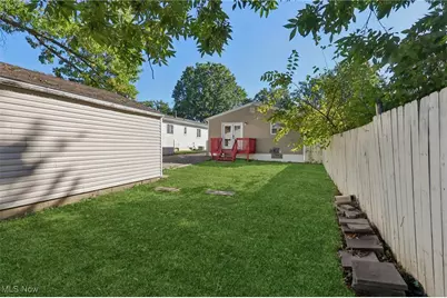 791 Georgia Avenue, Akron, OH 44306 - Photo 29