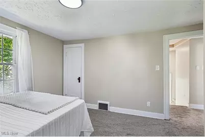 615 Noah Avenue, Akron, OH 44320 - Photo 17