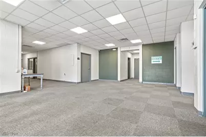 2600 25th Street NE, Canton, OH 44705 - Photo 7