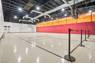 2600 25th Street NE, Canton, OH 44705 - Photo 11