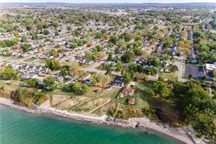 32321 Lakeshore Blvd, Willowick, OH 44095 - Photo 17