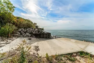 32321 Lakeshore Blvd, Willowick, OH 44095 - Photo 11