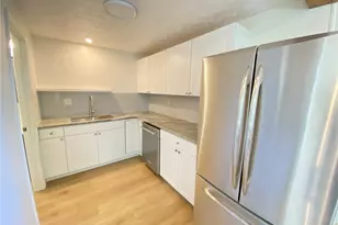 4210 Clinton Ave, Loveland, OH 44113 - Photo 7