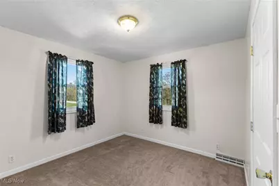 61060 Webb Heights Road, Shadyside, OH 43947 - Photo 17