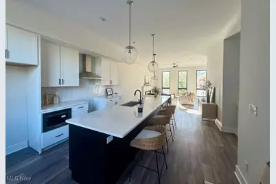 1495 Superior Avenue E, Loveland, OH 44114 - Photo 11