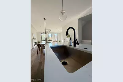 1495 Superior Avenue E, Loveland, OH 44114 - Photo 13