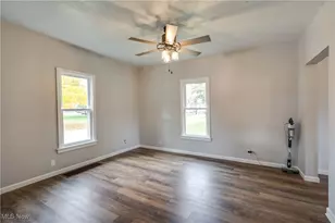 206 E Main St, Dalton, OH 44618 - Photo 13