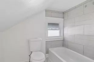 1371 Benton St, Barberton, OH 44203 - Photo 21