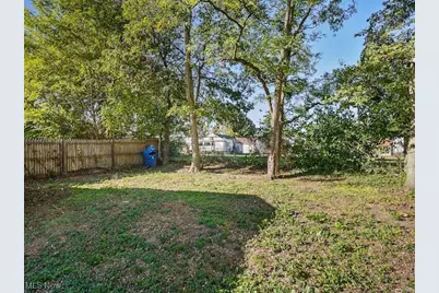 1371 Benton Street, Barberton, OH 44203 - Photo 29