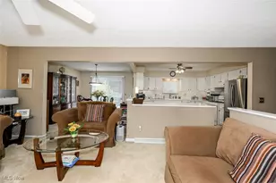 3809 Butterfield Dr, Akron, OH 44319 - Photo 15