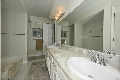 3809 Butterfield Drive, Akron, OH 44319 - Photo 29