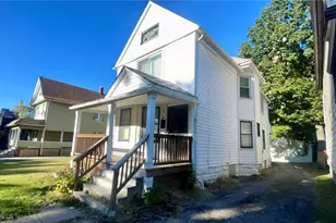 1679 Lockwood Ave, East Cleveland, OH 44112 - Photo 3