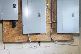 1602 Hillcrest Rd, East Cleveland, OH 44118 - Photo 21