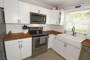 513 W Stevenson St, Gibsonburg, OH 43431 - Photo 13