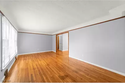 6086 Seminole Trail, Mentor on the Lake, OH 44060 - Photo 3