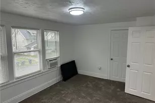 434 Hillwood Dr, Akron, OH 44320 - Photo 21