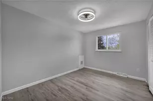 4342 Skylane Dr, Loveland, OH 44109 - Photo 5