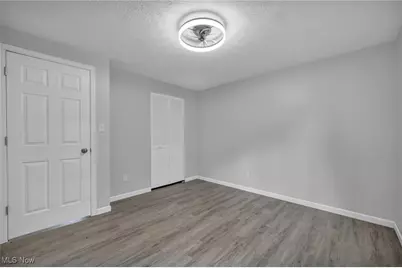 4342 Sky Lane Drive, Loveland, OH 44109 - Photo 7