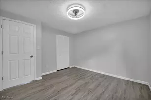 4342 Skylane Dr, Loveland, OH 44109 - Photo 7