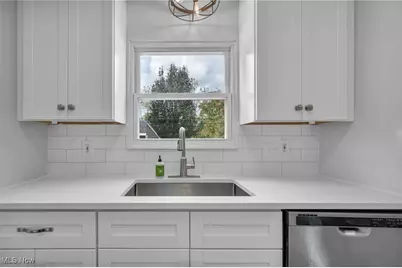 4342 Sky Lane Drive, Loveland, OH 44109 - Photo 25