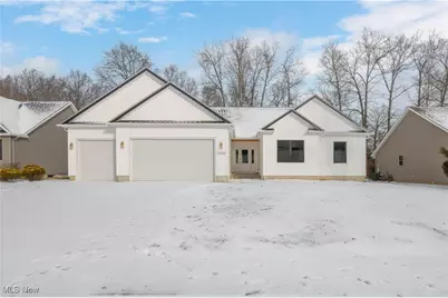 3644 Elizabeth Drive, Vermilion, OH 44089 - Photo 1