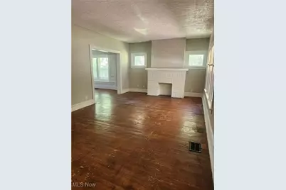 24691 Hawthorne, Euclid, OH 44117 - Photo 5