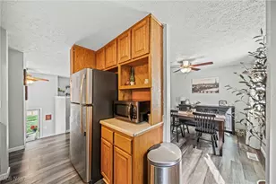 5771 Marine Pkwy, Mentor on the Lake, OH 44060 - Photo 19